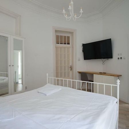 George Enescu Suites Boekarest Buitenkant foto